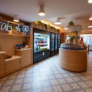4* Aparthotel Hibird- And